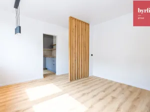 Prodej bytu 2+1, Ostrava, Bohumíra Četyny, 42 m2