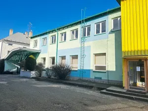 Pronájem kanceláře, Valašské Meziříčí, 170 m2