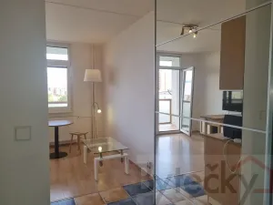 Pronájem bytu 1+kk, Praha - Kamýk, Otradovická, 34 m2