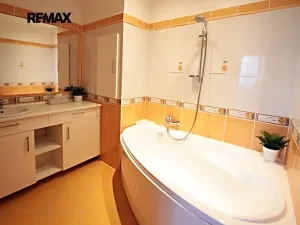 Pronájem bytu 3+kk, Kolín, Rimavské Soboty, 68 m2