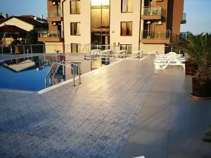 Prodej bytu 2+kk, Sinemorec, Bulharsko, 63 m2