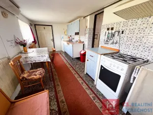 Prodej rodinného domu, Kadov, 162 m2