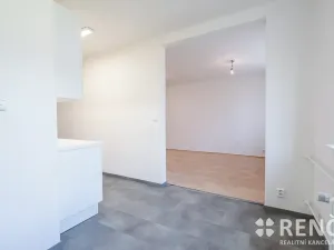 Pronájem bytu 3+1, Brno, Řezáčova, 75 m2