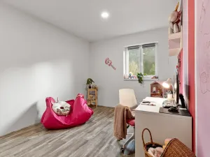 Prodej rodinného domu, Hrdlořezy, 126 m2