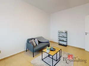 Pronájem bytu 1+kk, Žacléř, Rýchorské náměstí, 24 m2