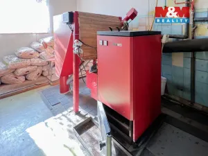 Prodej rodinného domu, Strašín, 450 m2