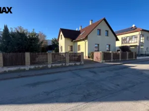 Prodej rodinného domu, Pelhřimov, Cholossiova, 220 m2