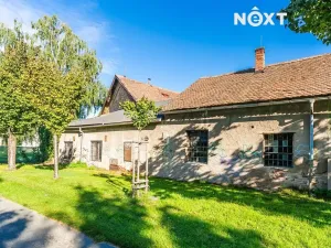 Prodej komerčního pozemku, Hradec Králové, Náhon, 1871 m2