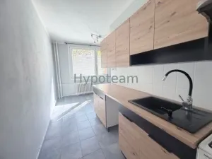 Pronájem bytu 2+1, Ústí nad Labem - Severní Terasa, Šípková, 65 m2