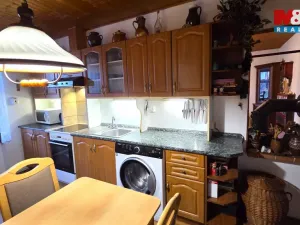 Prodej rodinného domu, Dešov, 140 m2