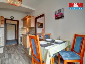 Prodej činžovního domu, Hostinné, Horská, 408 m2