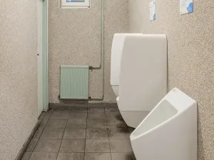 Prodej skladu, Plzeň, Dopravní, 9469 m2