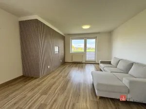 Pronájem bytu 3+kk, Plzeň - Černice, V Bezinkách, 99 m2