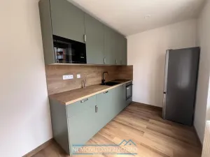 Pronájem bytu 2+1, Znojmo, Pražská sídl., 52 m2