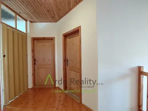 Prodej rodinného domu, Frymburk, 266 m2