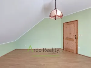 Prodej rodinného domu, Frymburk, 266 m2