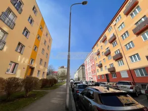 Prodej bytu 2+1, Plzeň - Jižní Předměstí, Alešova, 54 m2