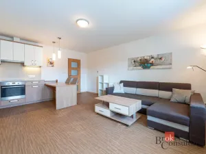 Pronájem bytu 2+kk, Tlučná, Tlučenská kolonie, 58 m2