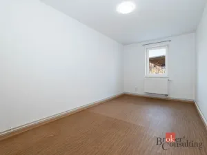 Pronájem bytu 2+kk, Tlučná, Tlučenská kolonie, 58 m2