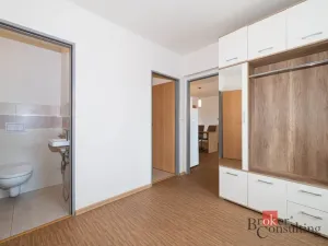 Pronájem bytu 2+kk, Tlučná, Tlučenská kolonie, 58 m2