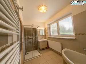 Prodej chaty, Malá Bystřice, 130 m2