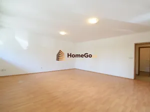 Pronájem bytu 1+kk, Praha - Troja, K Haltýři, 51 m2