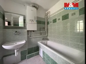 Pronájem bytu 2+1, Ústí nad Labem - Neštěmice, Železná, 48 m2