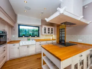 Prodej rodinného domu, Ohrobec, Vřesová, 199 m2