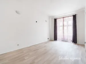 Pronájem bytu 2+1, Praha - Libeň, Pod Kotlaskou, 48 m2