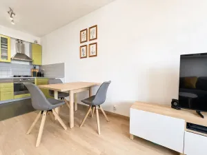 Prodej bytu 3+kk, Praha - Kyje, Pelušková, 58 m2