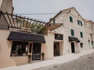 Prodej ubytování, Bilice, Chorvatsko, 387 m2