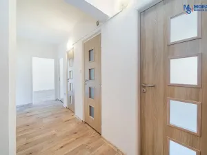 Prodej bytu 2+1, Bruntál, Jesenická, 53 m2