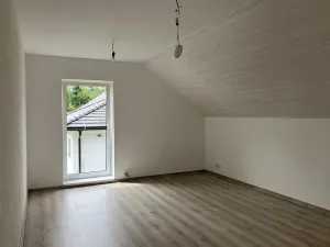 Prodej rodinného domu, Stříbrná Skalice, osada Na Hradcích, 158 m2