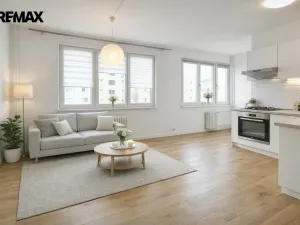 Prodej bytu 2+kk, Hradec Králové - Pražské Předměstí, V Koutech, 47 m2