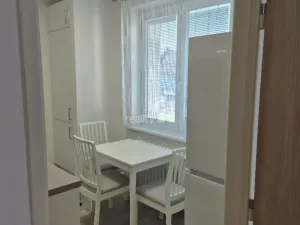 Pronájem bytu 2+1, Praha, Severní I, 55 m2