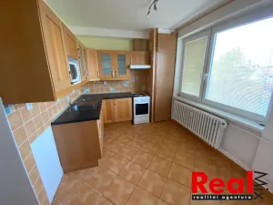 Pronájem bytu 2+1, Valtice, Lázeňská, 56 m2