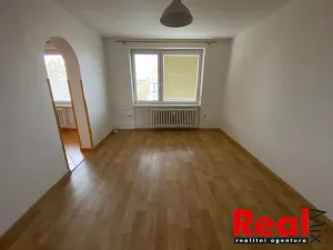 Pronájem bytu 2+1, Valtice, Lázeňská, 56 m2