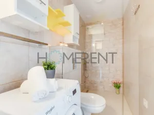 Pronájem bytu 1+1, Praha - Malešice, Bakalářská, 38 m2