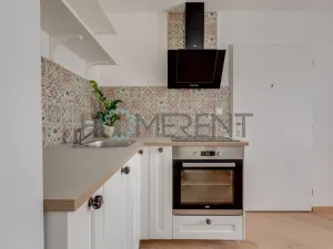 Pronájem bytu 1+1, Praha - Malešice, Bakalářská, 38 m2