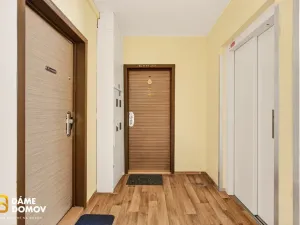 Prodej bytu 2+1, Zlín, Okružní, 45 m2