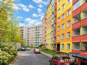 Pronájem bytu 3+1, Karlovy Vary, Severní, 84 m2