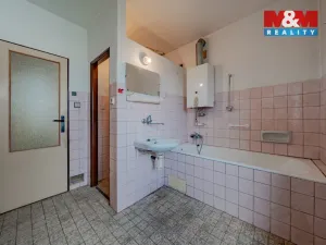 Prodej rodinného domu, Valašské Meziříčí, Družstevní, 230 m2