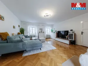 Prodej rodinného domu, Cheb, Kostelní náměstí, 148 m2