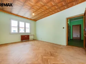 Prodej bytu 2+1, Praha, Káranská, 54 m2