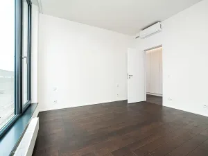 Pronájem bytu 3+kk, Praha - Smíchov, Grafická, 111 m2