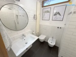 Prodej bytu 3+1, Praha - Vršovice, K louži, 84 m2