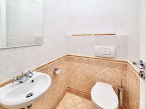 Pronájem vily, Praha - Nebušice, Nebušická, 254 m2