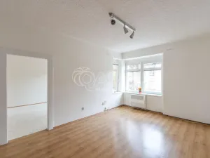 Pronájem bytu 2+kk, Praha - Dejvice, Zikova, 52 m2