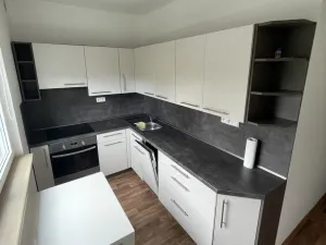 Prodej bytu 2+1, Cheb, 17. listopadu, 49 m2
