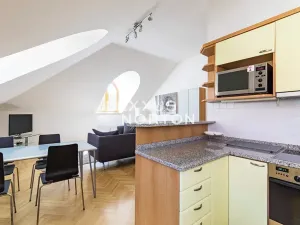 Pronájem bytu 3+kk, Praha - Malá Strana, Vlašská, 75 m2